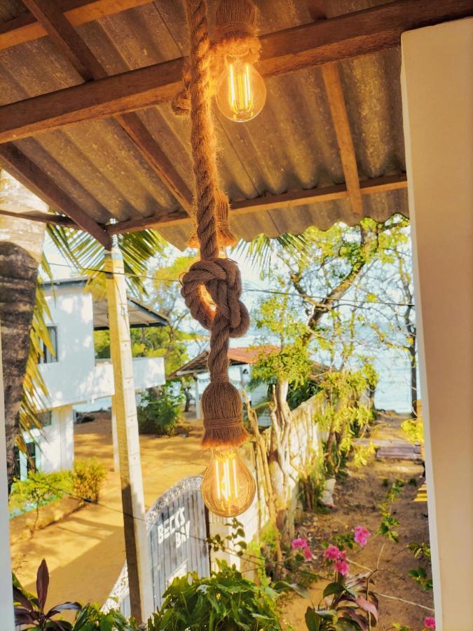 Secret Swell Hotel Tangalle Exterior foto